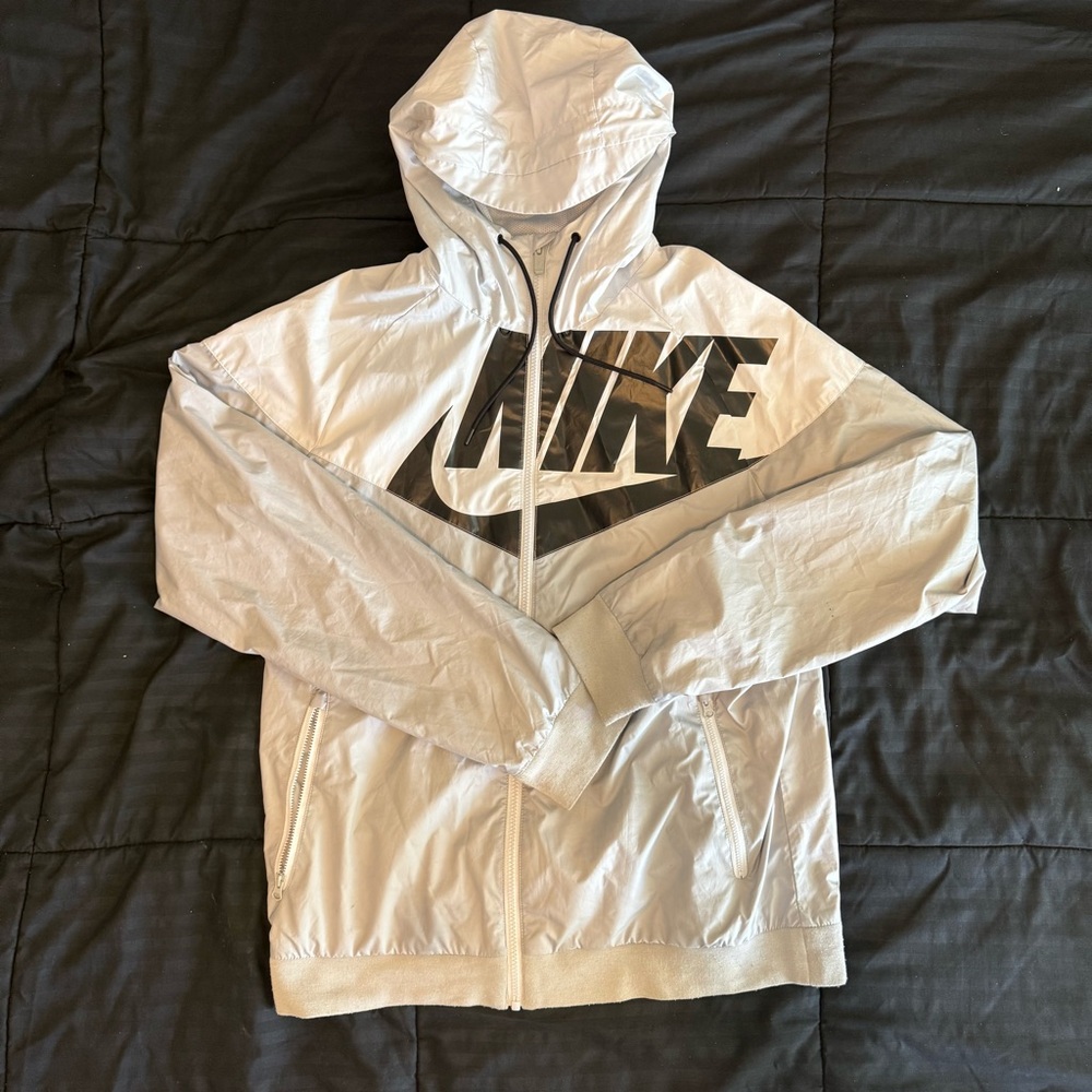 Nike Windbreaker Men’s Jacket